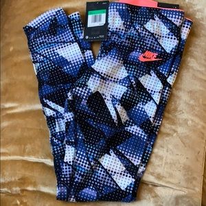 Girls XL Nike “Tight Fit” Leggings